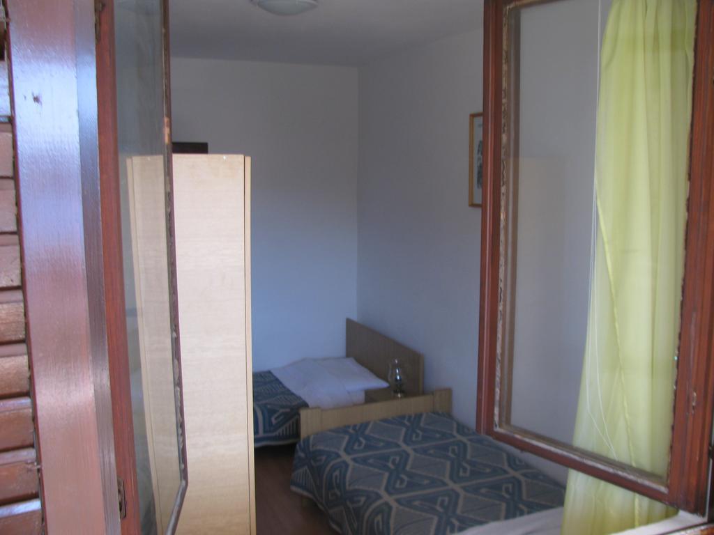 Apartments E And J Rabac Exterior photo