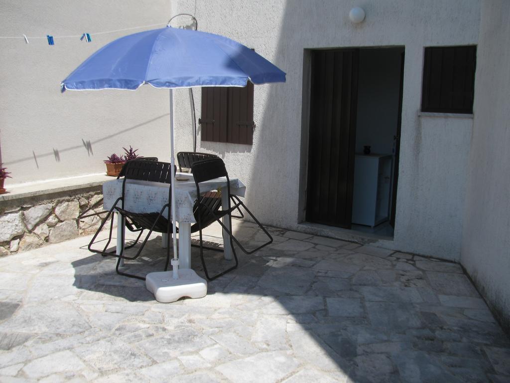 Apartments E And J Rabac Exterior photo