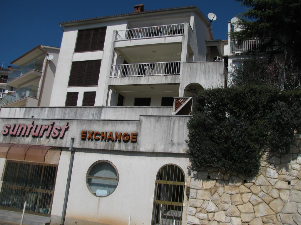 Apartments E And J Rabac Exterior photo
